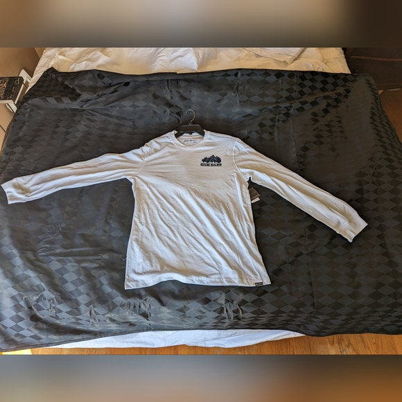 Men's T-Shirt, Eddie Bauer, L - Picture 5 of 5